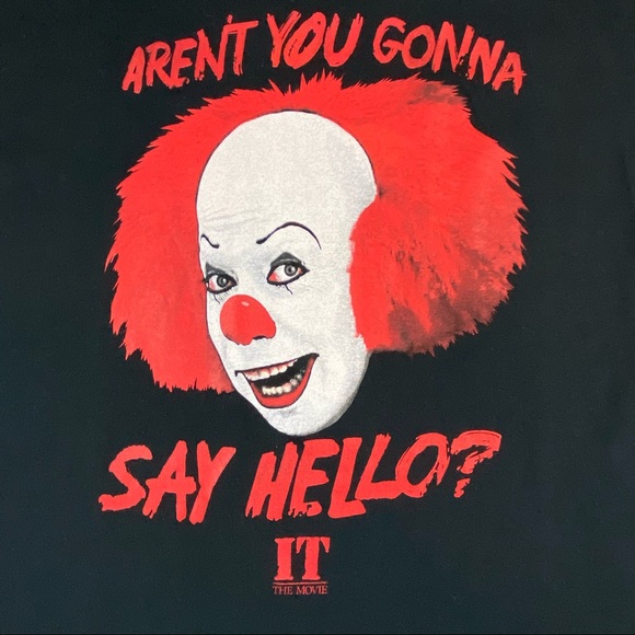 IT The Movie Aren’t You Gonna Say Hello? Men’s Scary Clown Halloween Shirt Sz L - Picture 2 of 4